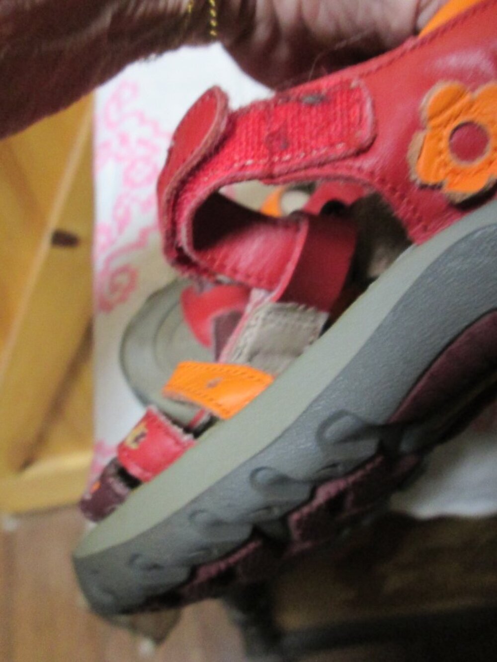 Girls 12 Keen leather fisherman sandals waterproof red orange purple - Picture 2 of 3